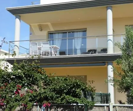 Apartamento Dali Llança